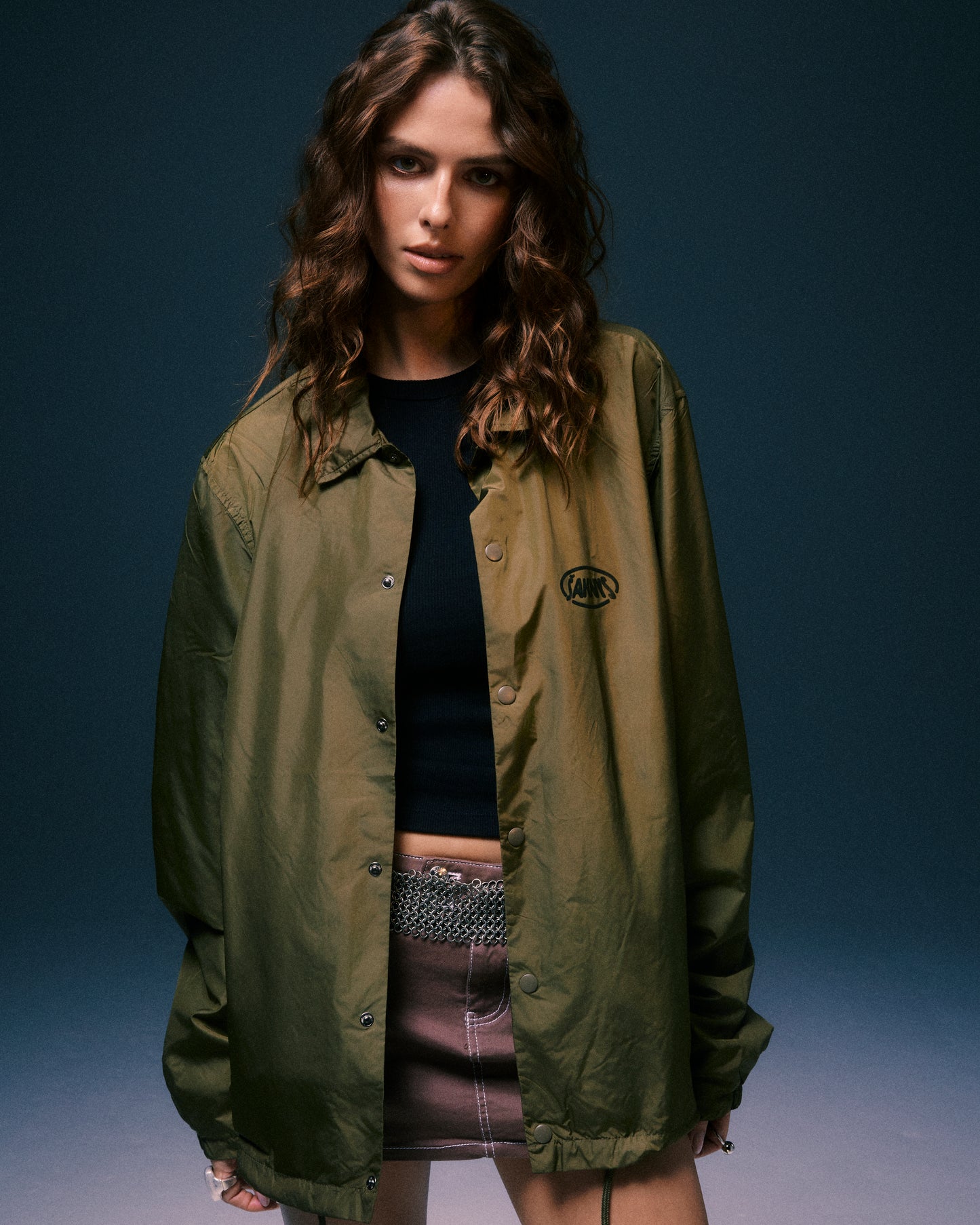 Šaknys Culture Engineered Wind Breaker Chaki